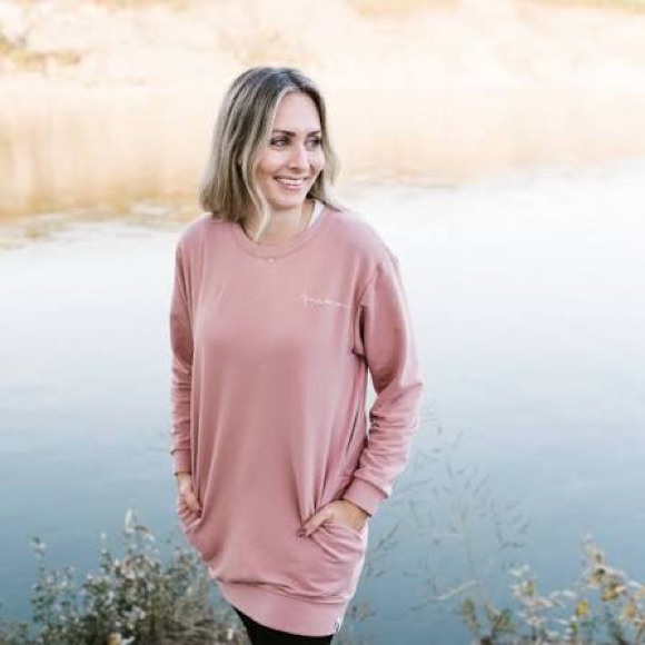 Mama Crew Neck Tunic Sweater - Picture 5 of 5